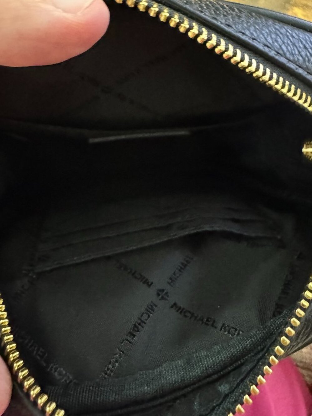 Michael Kors X-body Bag Black (NWOT) - Picture 6 of 8